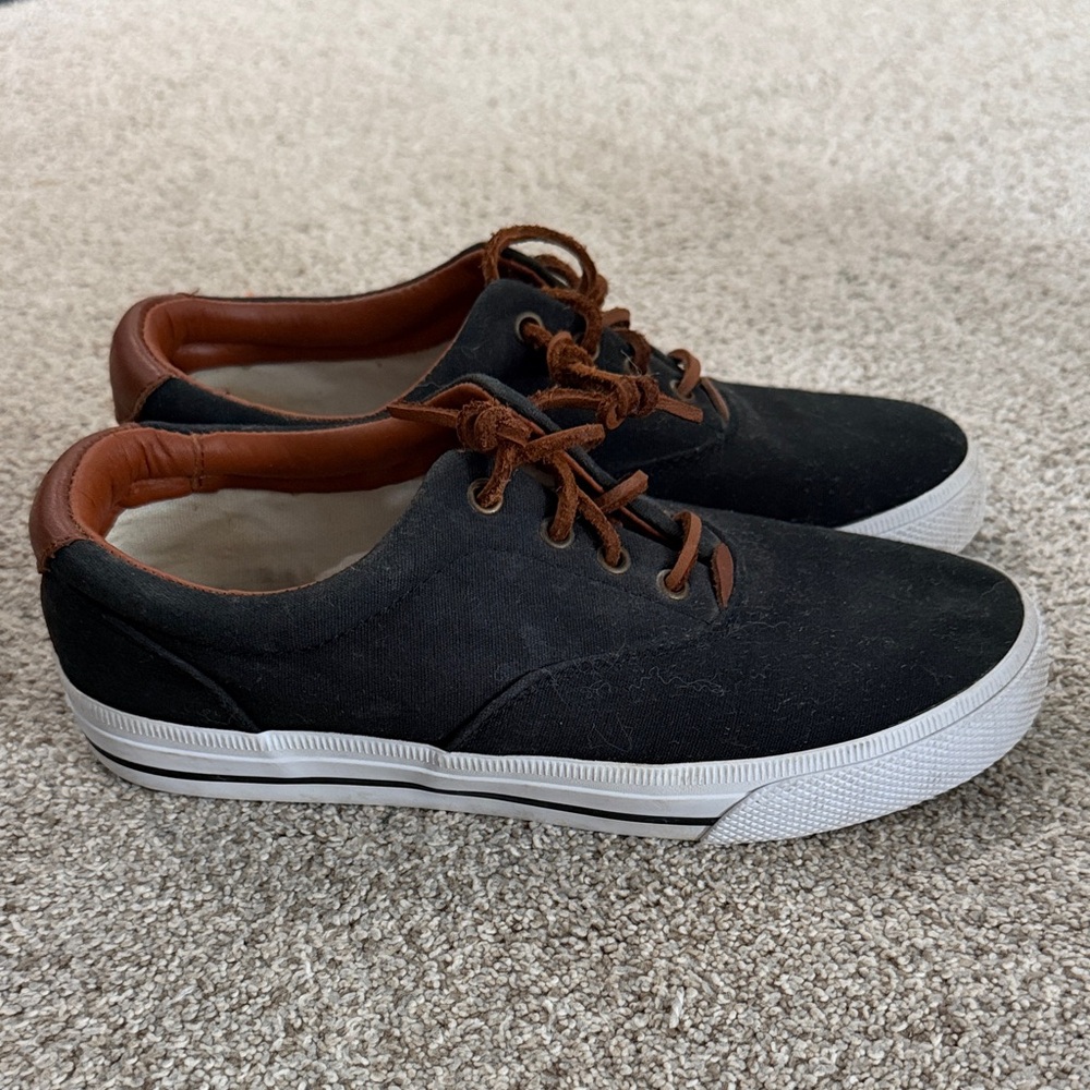 Lauren Ralph Lauren Veeta Stylish Black and Brown Sneakers